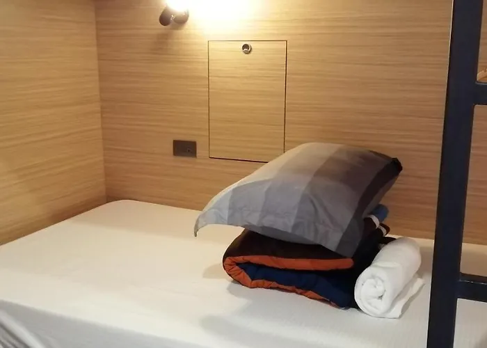 Bed Icon 旅馆